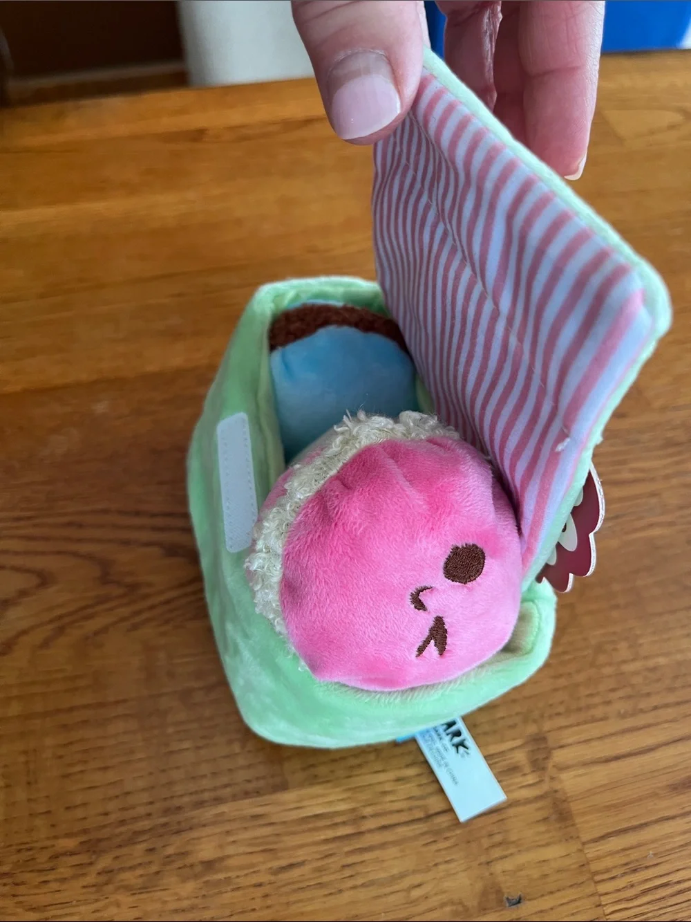 NWT Bark Sweetie Pie Macarons Plush Toy Set - Pink, Green, Red, Brown, White